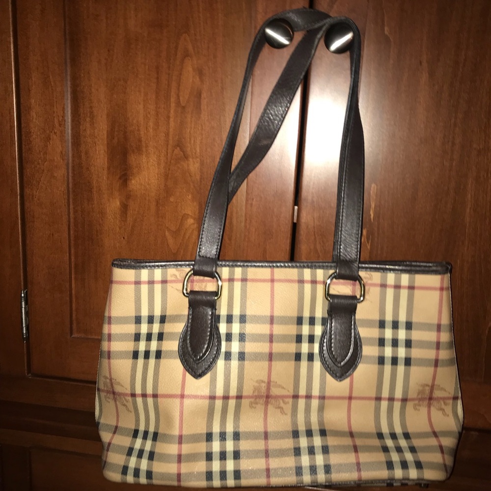 Burberry haymarket